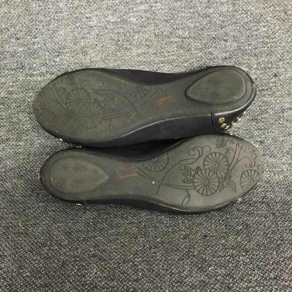 Steve Madden SLOAAN Women's Size 6.5 M Black Gold Studded Slip On Ballet Flats - Picture 9 of 9